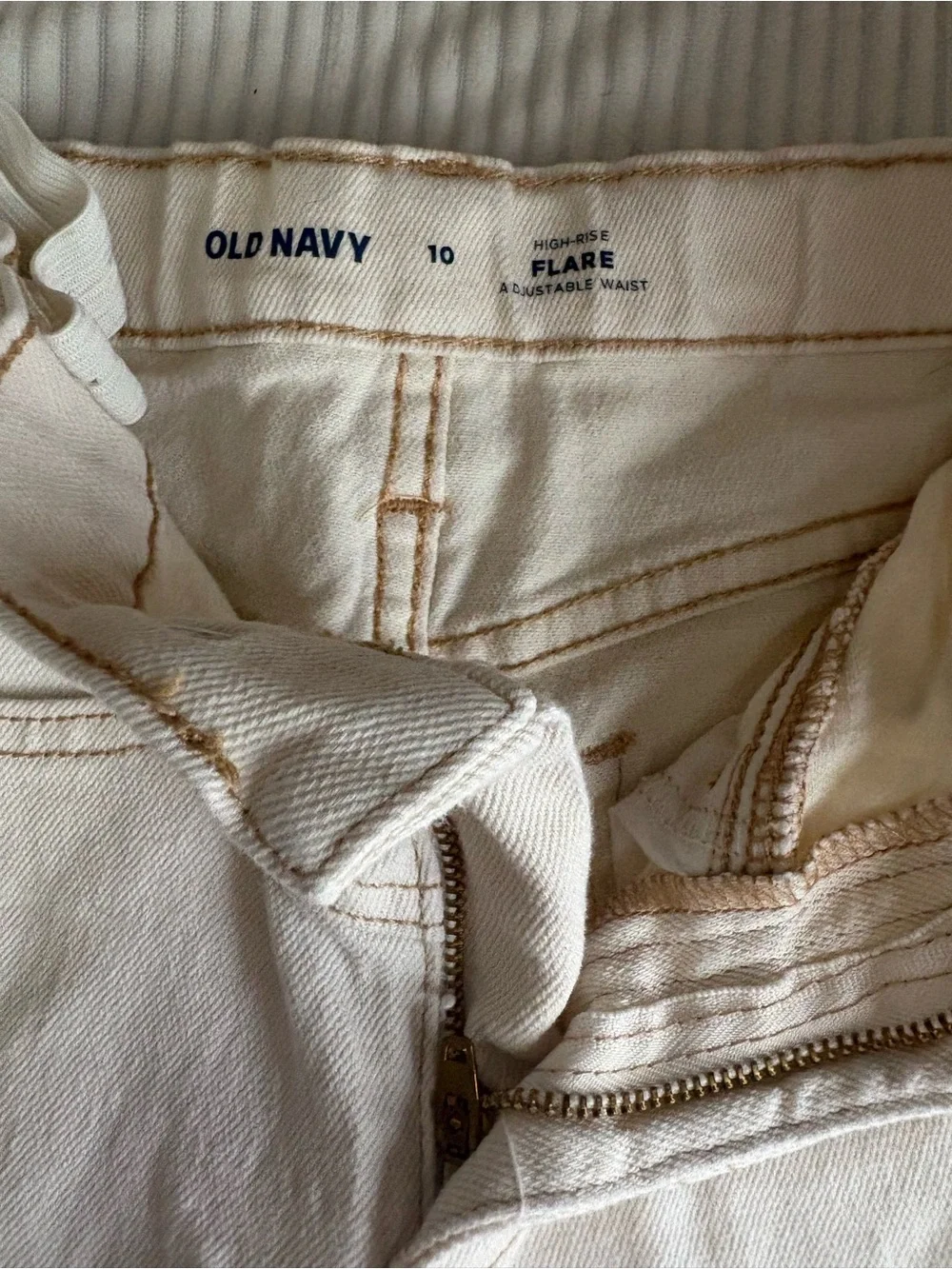 Old Navy Off-White High-Rise Skinny Jeans